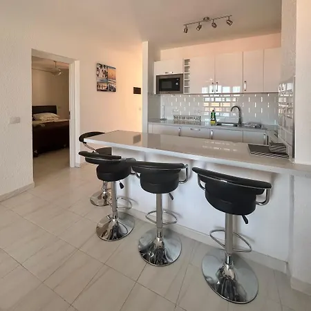 Apartment One Bedroom With Sea Views K110