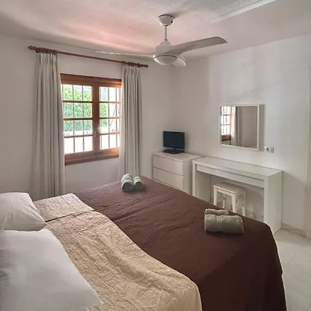 One Bedroom With Sea Views K110 *