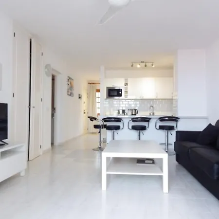 One Bedroom With Sea Views K110 Los Cristianos (Tenerife)