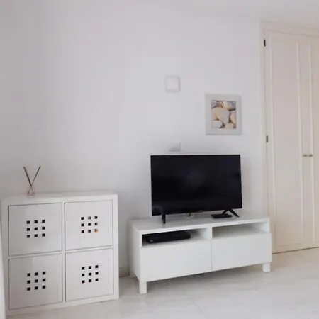 One Bedroom With Sea Views K110 * Los Cristianos (Tenerife)