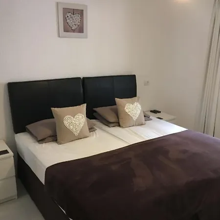 One Bedroom With Sea Views K110 Apartment *